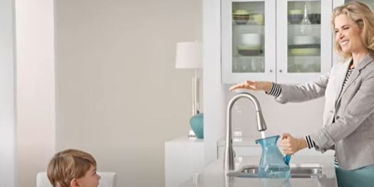 How to choose the best touchless kitchen faucet
