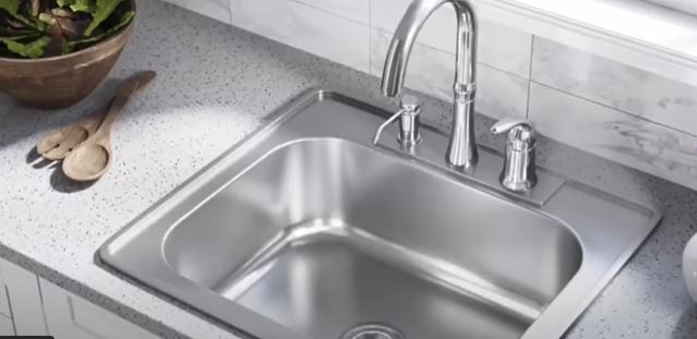 How to choose the best kitchen sink accessories 