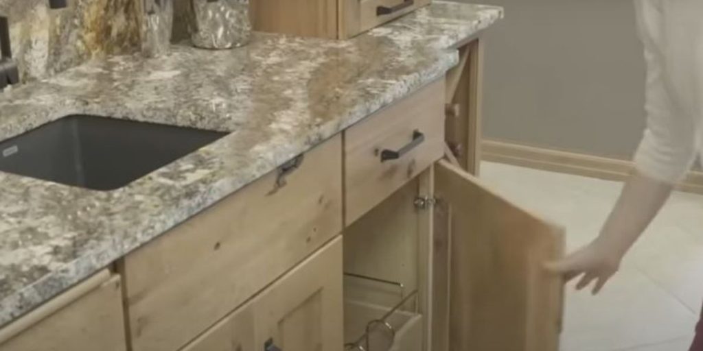 best kitchen cabinet features